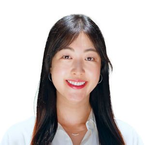 Headshot of Eva Chan, CPRW